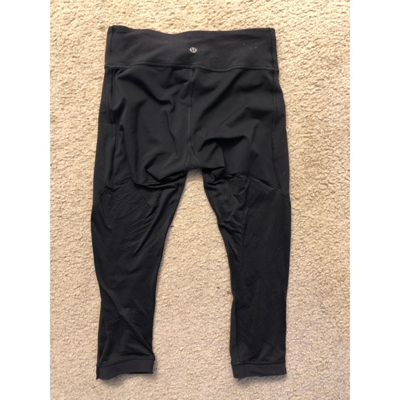 Lululemon size 6 or 8 pants - Picture 3 of 5
